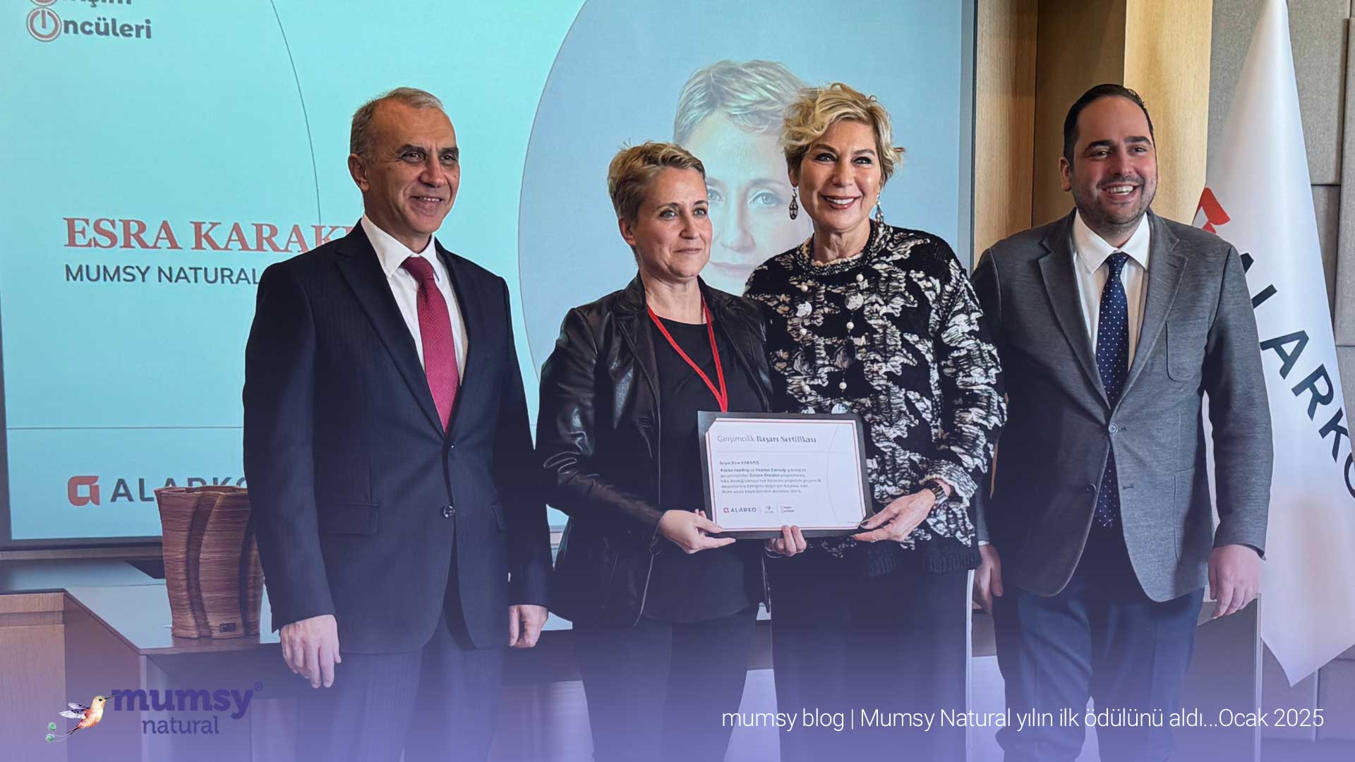 Mumsy Natural yılın ilk ödülünü aldı